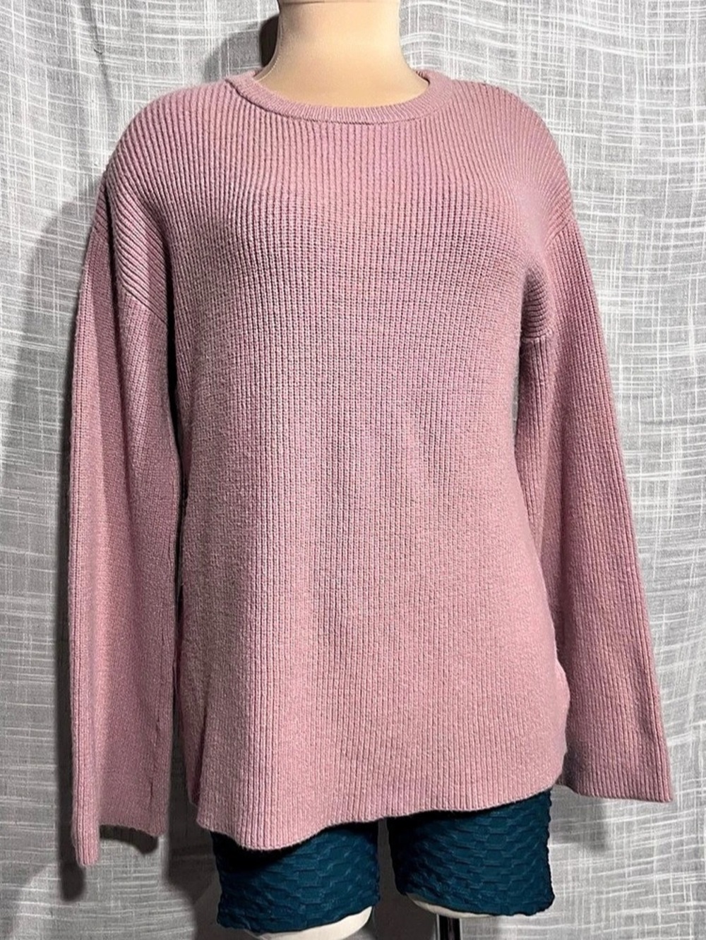 The Drop Alice Crew-Neck Back-Slit Ribbed Pullover Sweater dusty Pink Medium